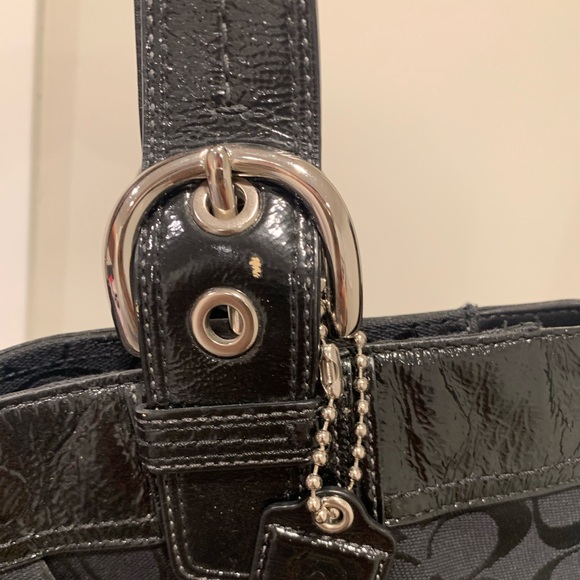 Classic Coach Bag - Picture 4 of 7